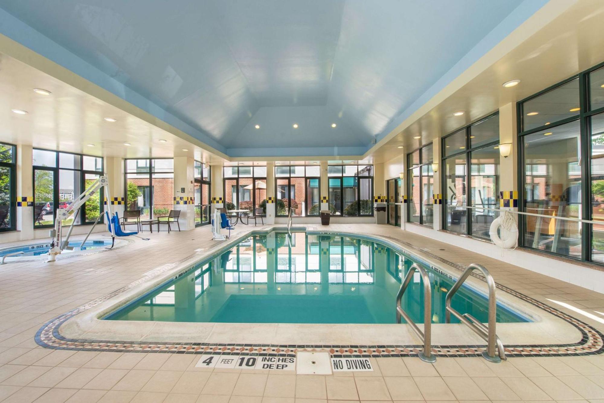 Hilton Garden Inn Poughkeepsie/Fishkill Exterior foto