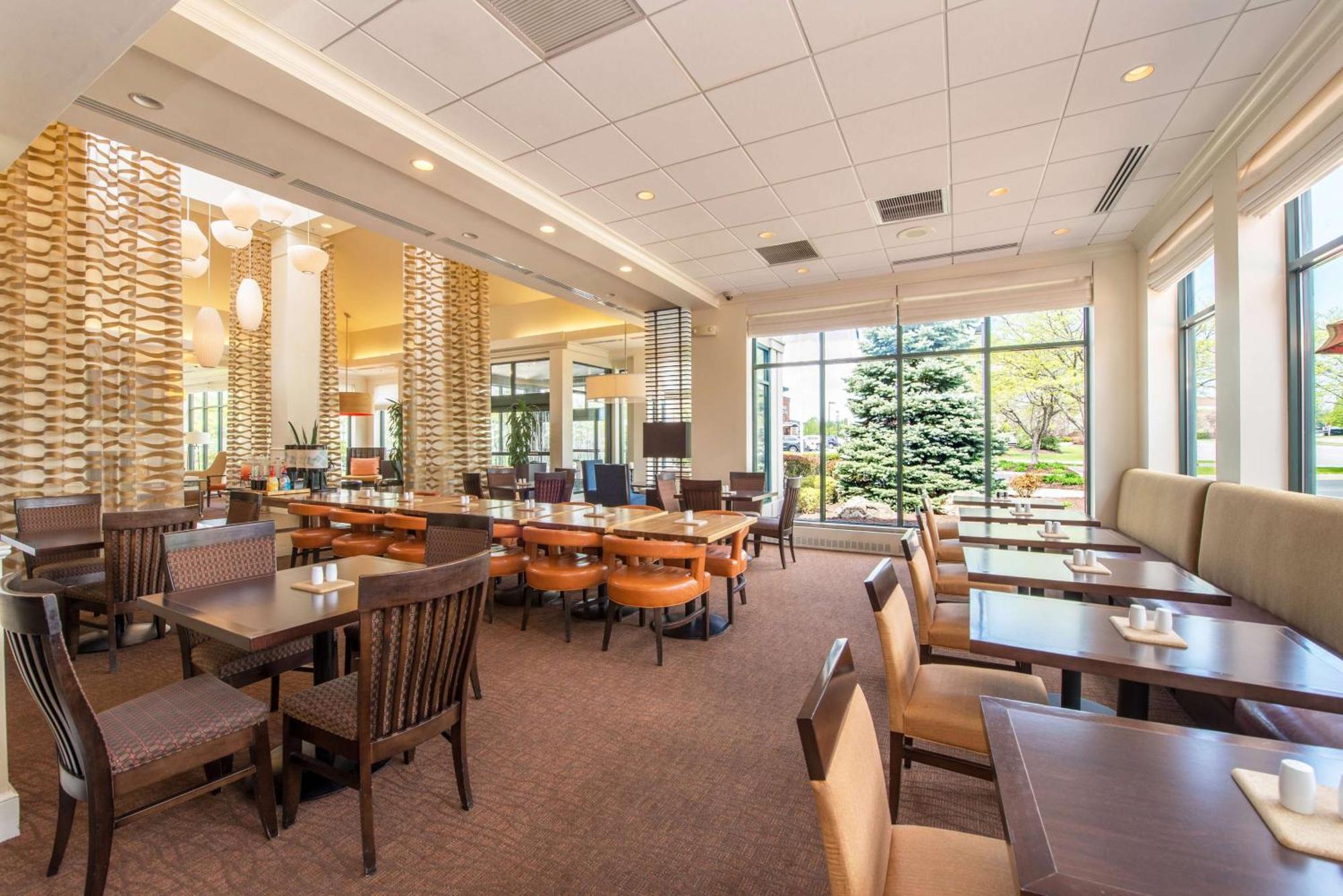 Hilton Garden Inn Poughkeepsie/Fishkill Exterior foto