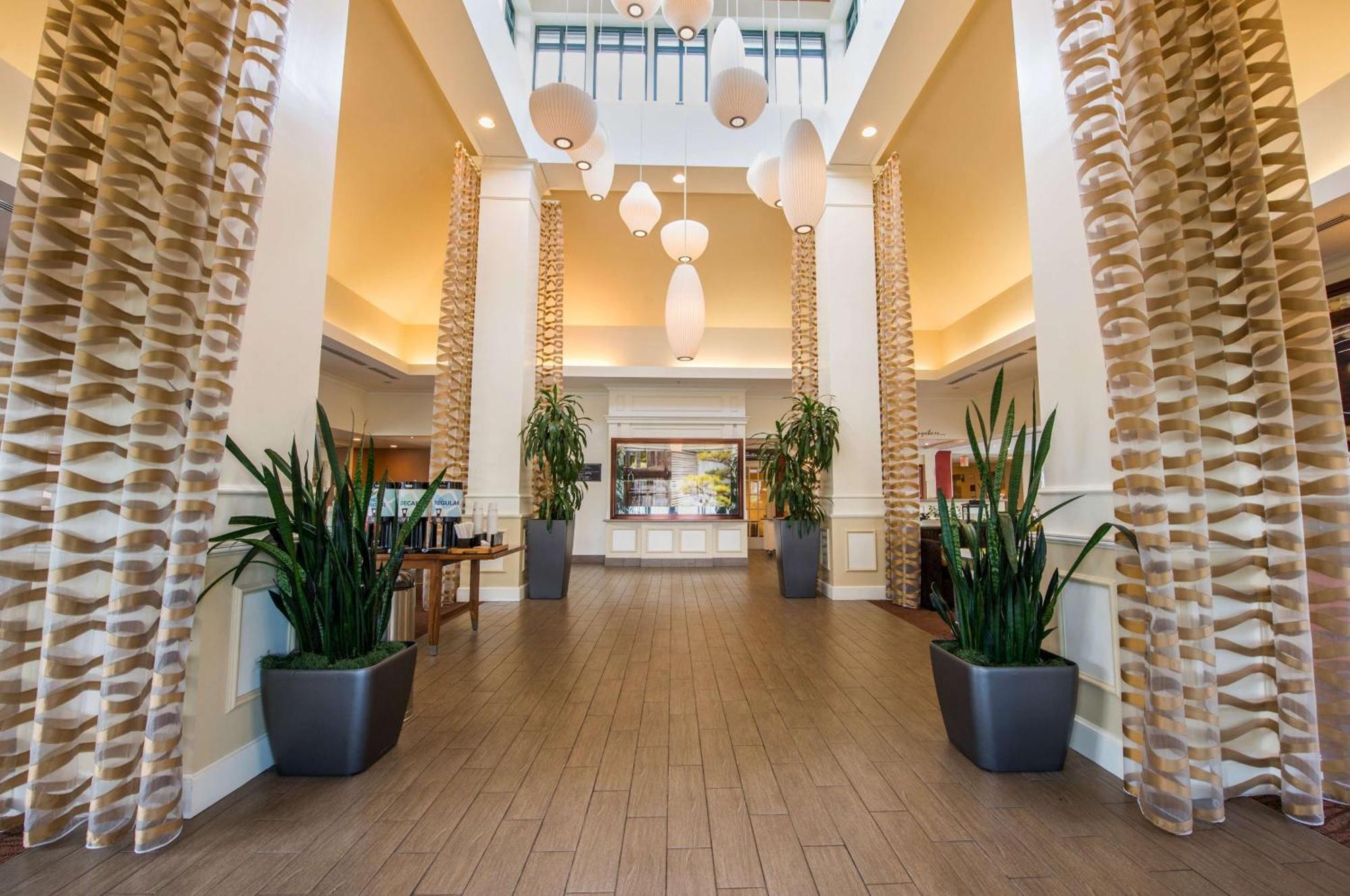 Hilton Garden Inn Poughkeepsie/Fishkill Exterior foto