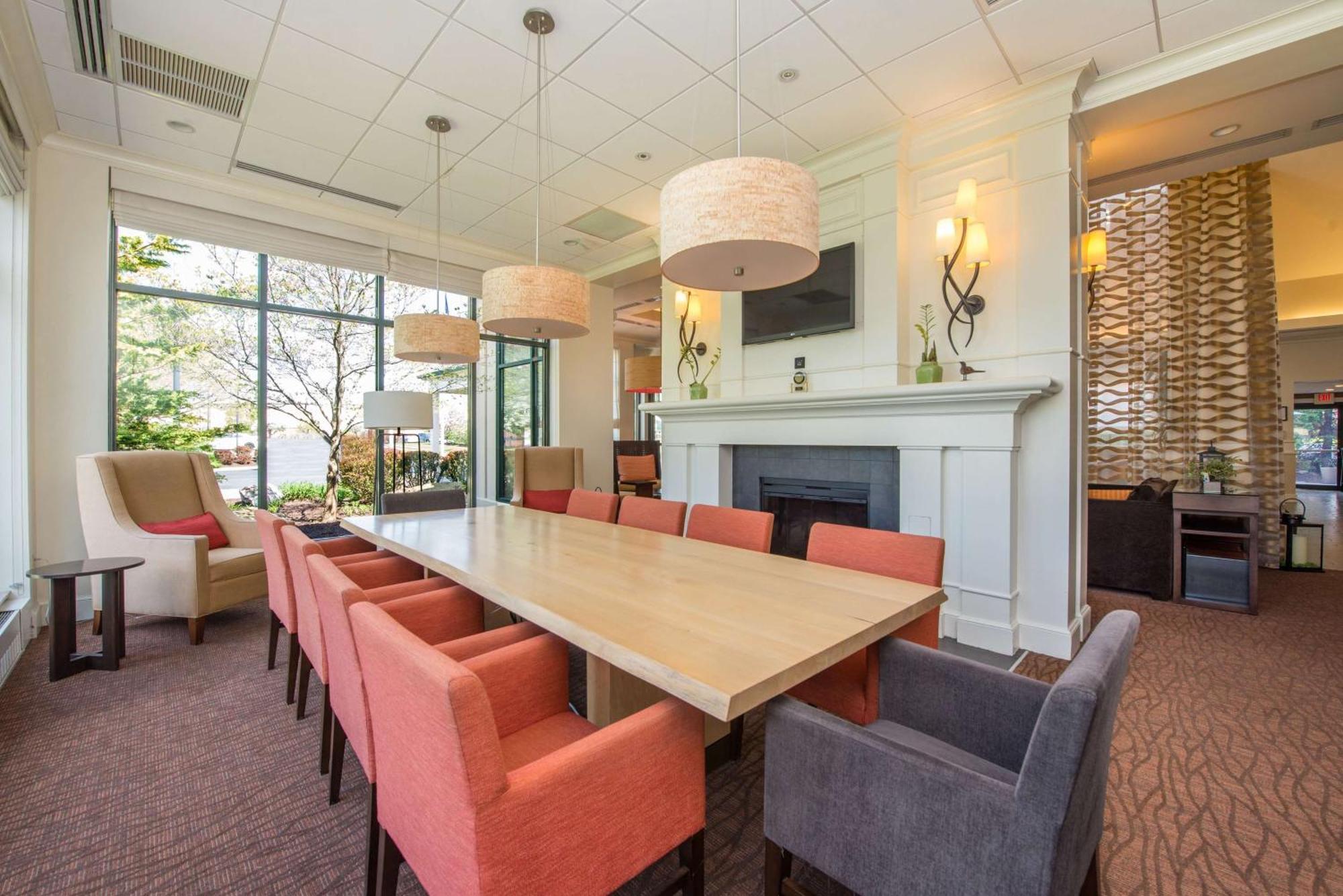 Hilton Garden Inn Poughkeepsie/Fishkill Exterior foto