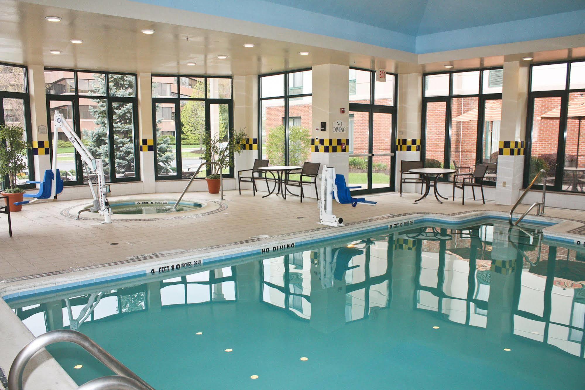 Hilton Garden Inn Poughkeepsie/Fishkill Exterior foto